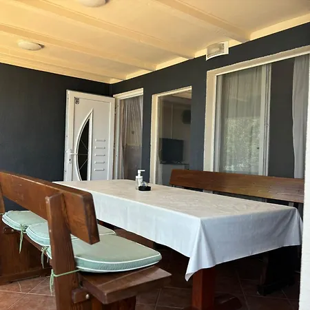 Apartmani Bosnjak Starigrad Paklenica Zimmer foto