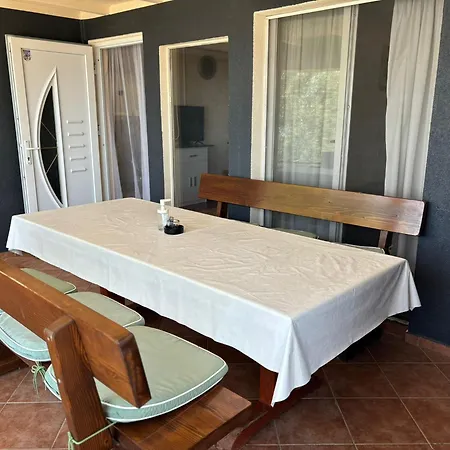 Apartmani Bosnjak Starigrad Paklenica Zimmer foto